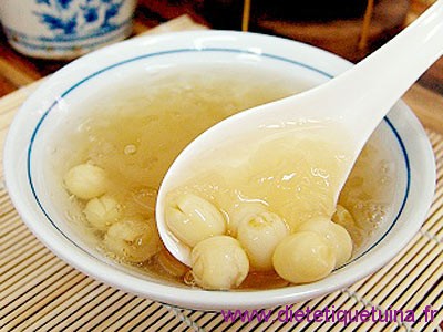 Soupe de graines de lotus